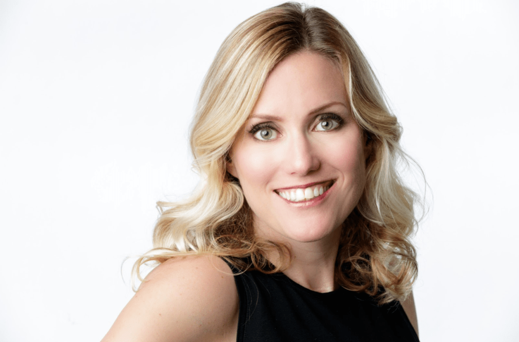 Episode 415 REVISIT: Julie Novack – PartySlate & Building A Venture-Capital Backed Business